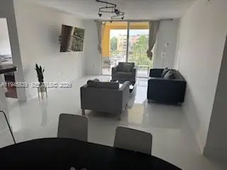 19555 E Country Club Dr #8507, Aventura, FL 33180 - Image #2