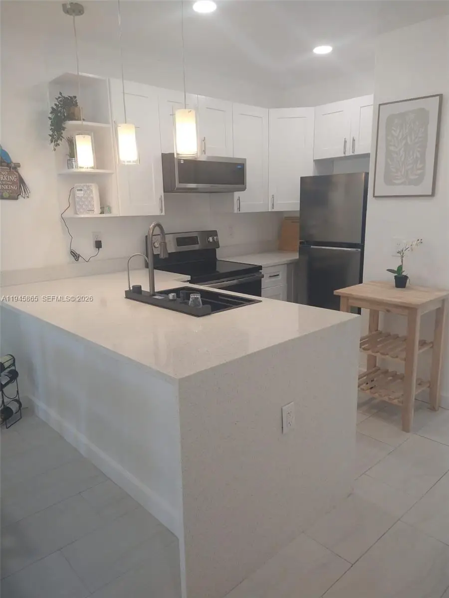 600 Layne Blvd #122, Hallandale Beach, FL 33009 - Image #3