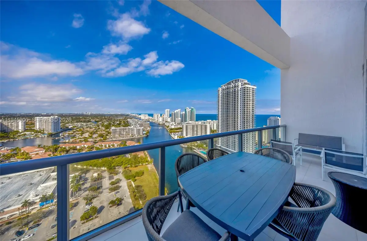 2600 E Hallandale Beach Blvd #T3304, Hallandale Beach, FL 33009 - Image #1
