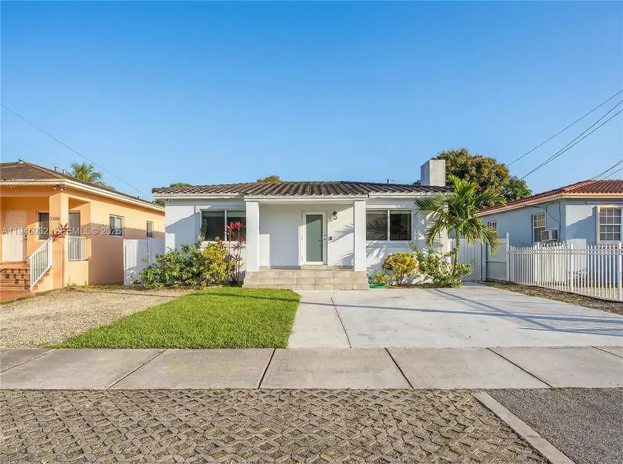 3430 NW 16th St, Miami, FL 33125 - Image #2