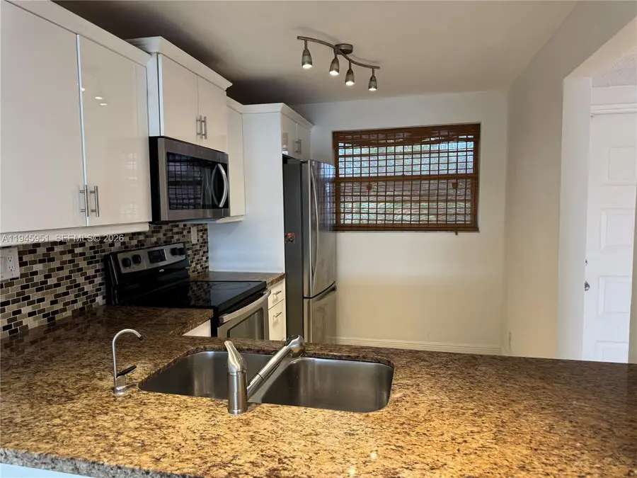 1831 Sabal Palm Dr #403, Davie, FL 33324 - Image #3