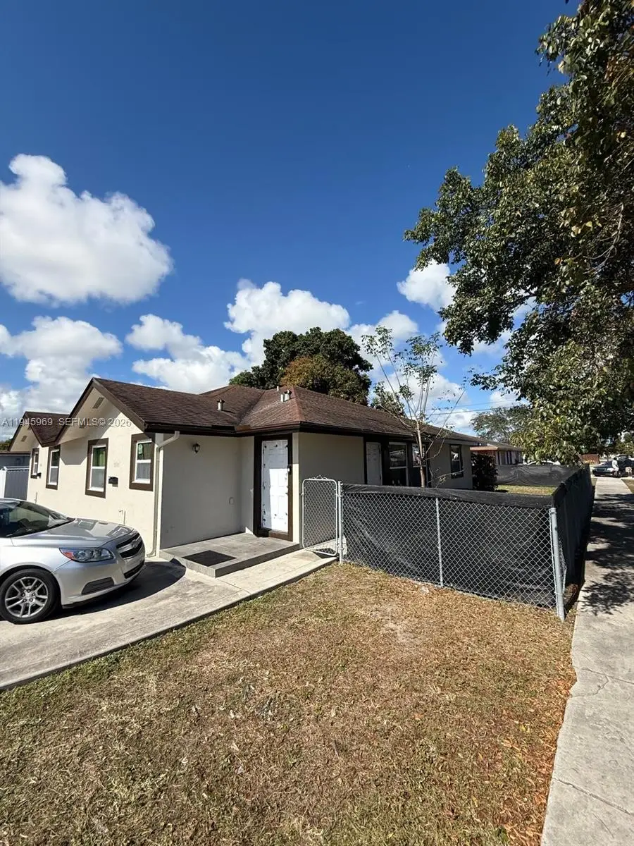 10501-10503 SW 172, Miami, FL 33157 - Image #3