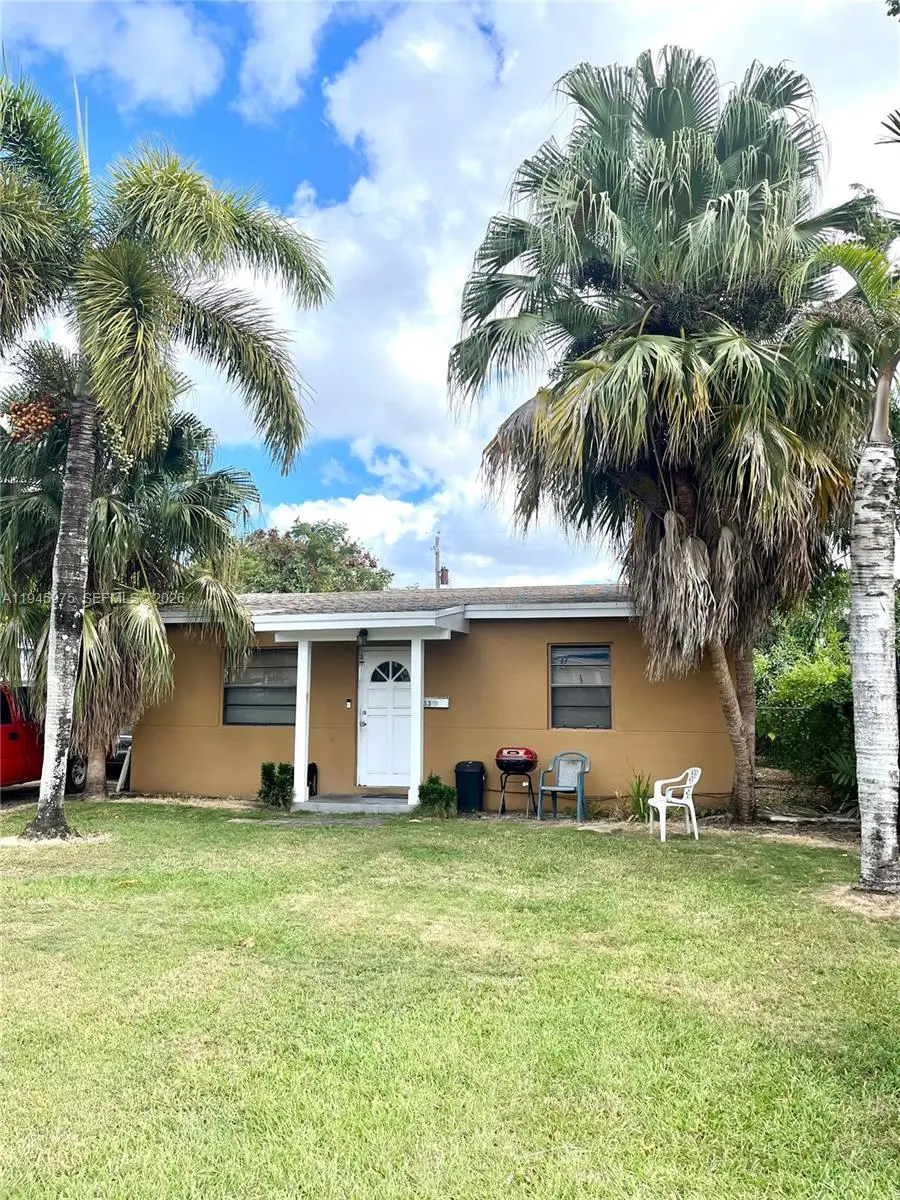 33 NW 8th Ave, Homestead, FL 33030 - Image #1