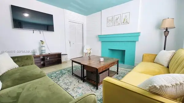 8028 NW 5th Ct, Miami, FL 33150