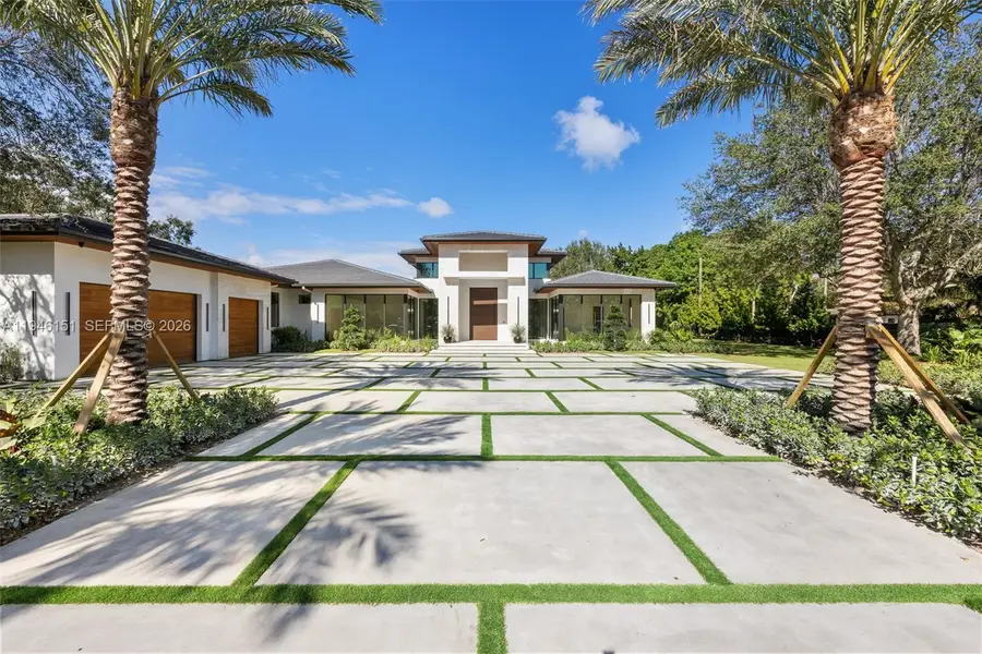 7725 SW 114th St, Pinecrest, FL 33156 - Image #2