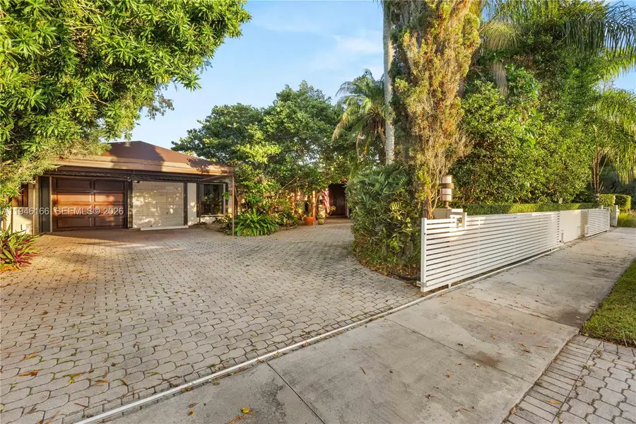 8115 SW 92nd Ct, Miami, FL 33173 - Image #2