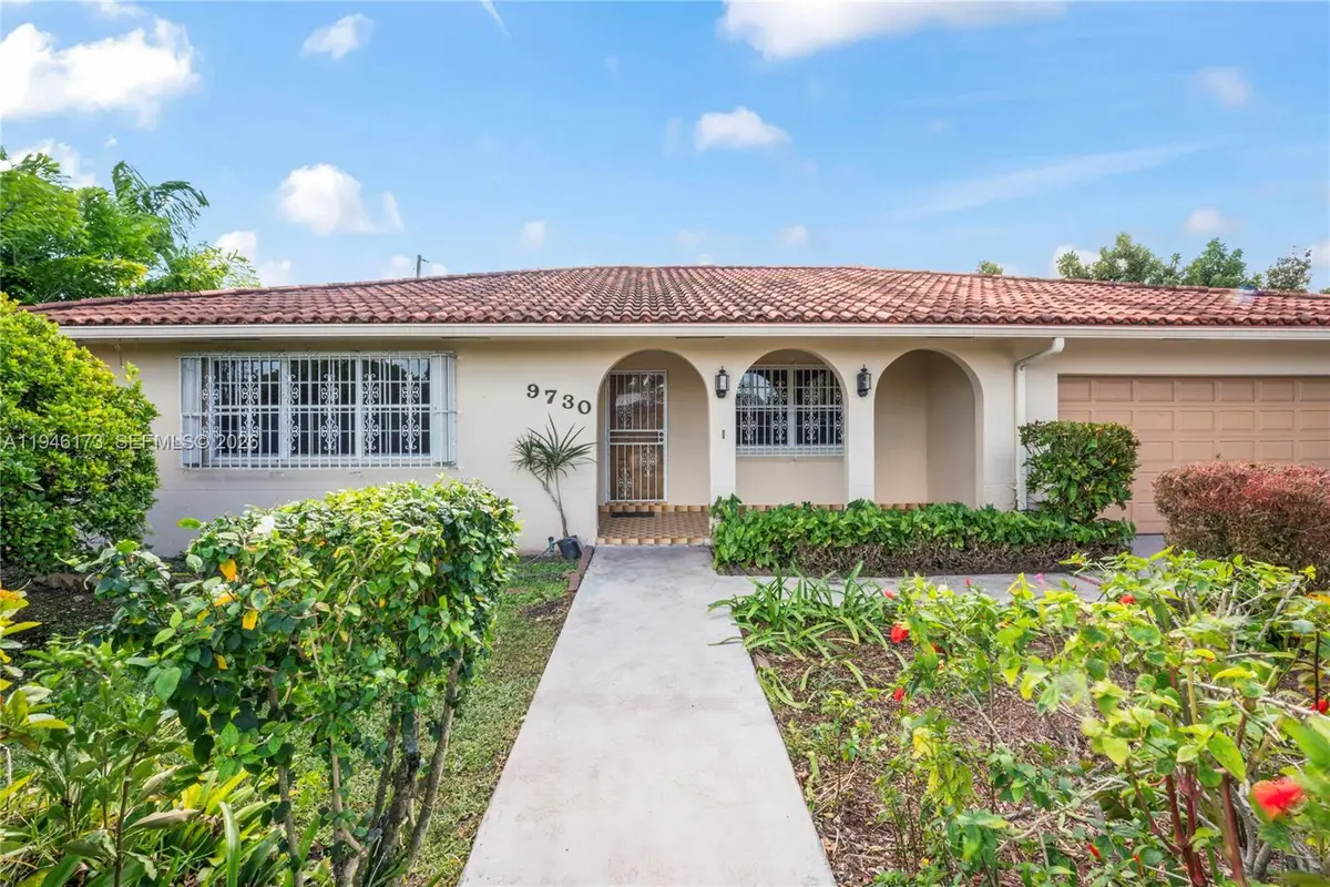 9730 SW 44th St, Miami, FL 33165 - Image #1
