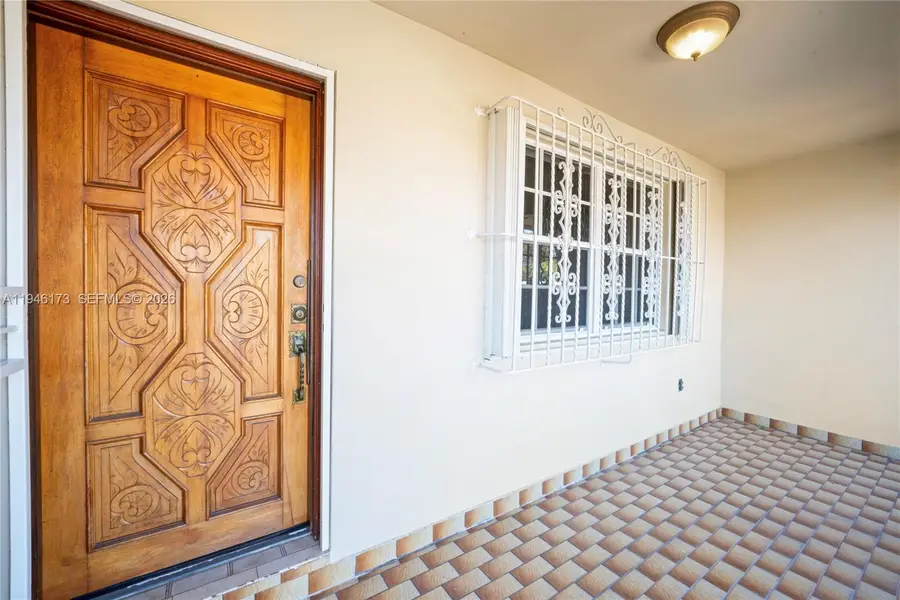9730 SW 44th St, Miami, FL 33165 - Image #3