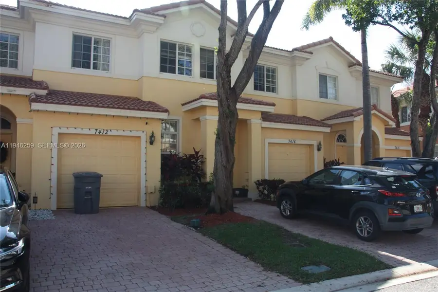 7414 E Briella Dr, Boynton Beach, FL 33437 - Image #2