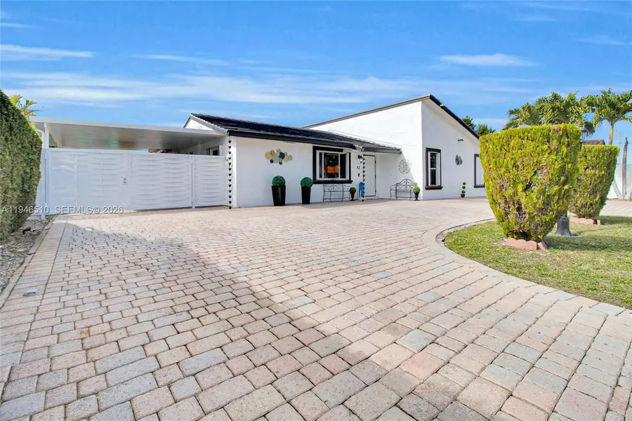 42 NW 132nd Pl, Miami, FL 33182 - #2
