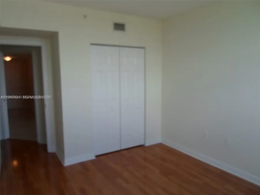 1745 E Hallandale Beach Blvd #1907W, Hallandale Beach, FL 33009 - Image #3