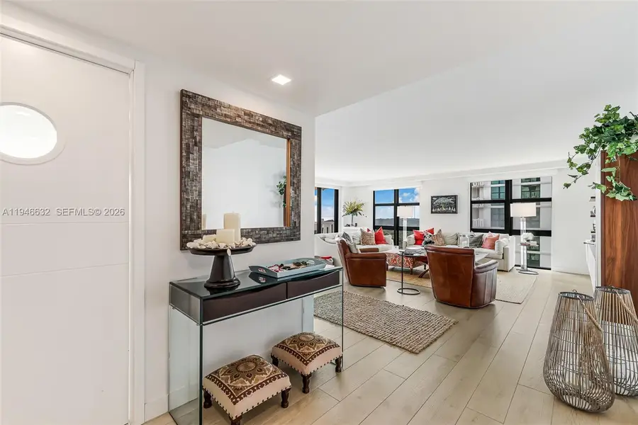 1121 Crandon Blvd #F802, Key Biscayne, FL 33149 - Image #2