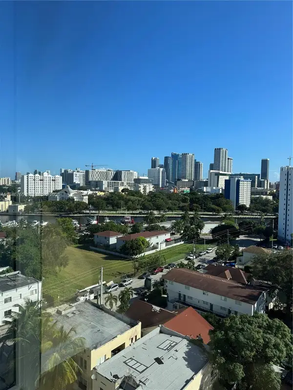 36 NW 6th Ave #1106, Miami, FL 33128