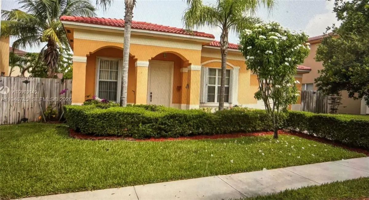 2103 NE 38th Rd, Homestead, FL 33033 - Image #1