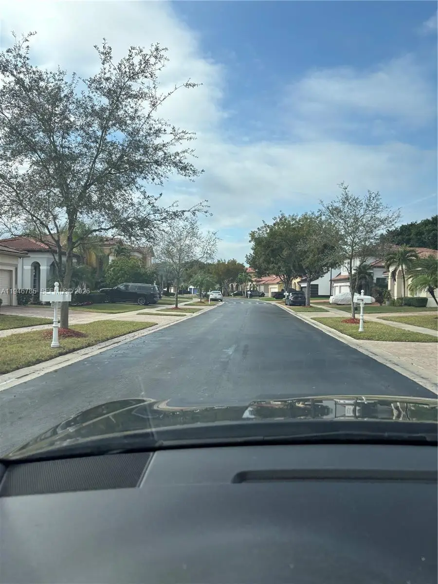 2103 NE 38th Rd, Homestead, FL 33033 - Image #3