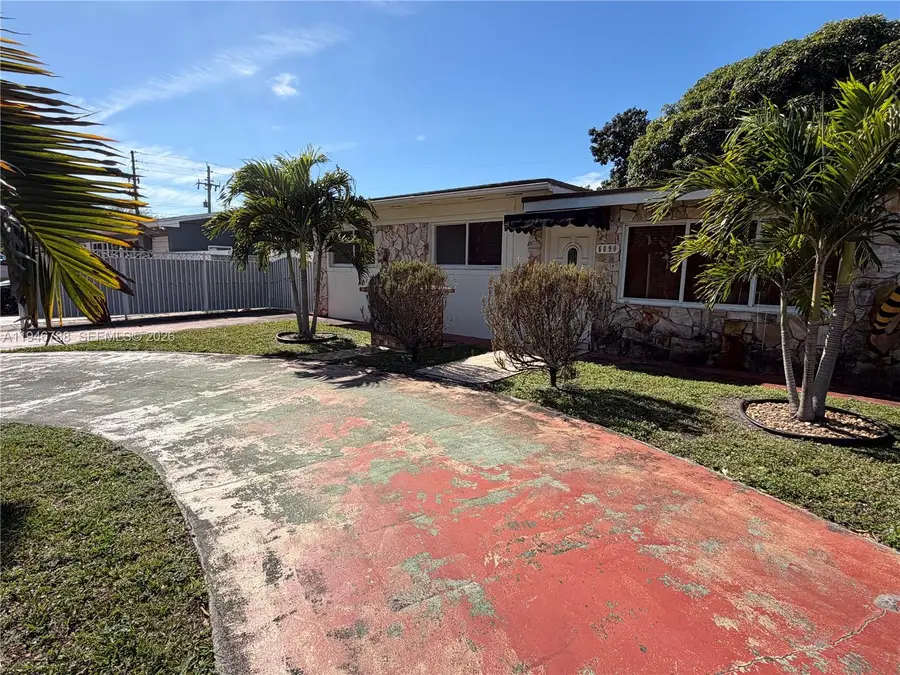 6090 W 5th Ln, Hialeah, FL 33012 - Image #2