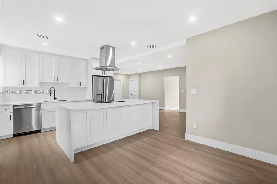 1151 NW 45th St, Miami, FL 33127 - Image #2