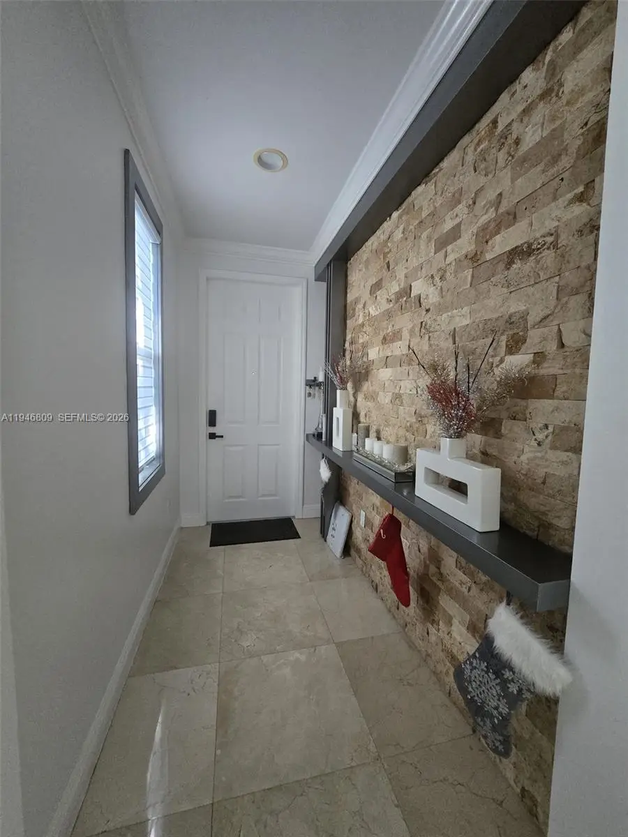 11418 NW 74th Ter, Doral, FL 33178 - Image #3