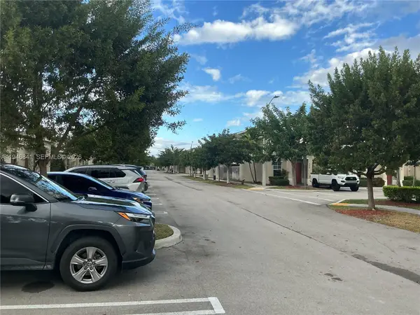 48X NE 4th Ave, Florida City, FL 33034