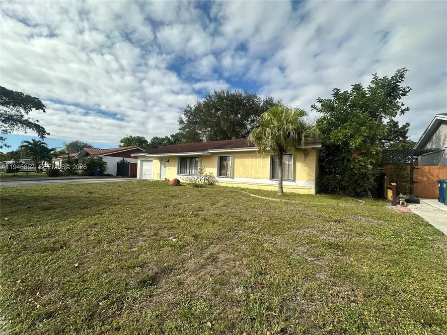 5965 NW 200th St, Hialeah, FL 33015 - Image #3