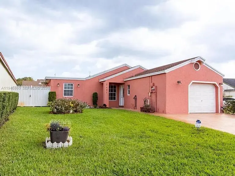 2421 SW 84th Ter, Miramar, FL 33025 - Image #1