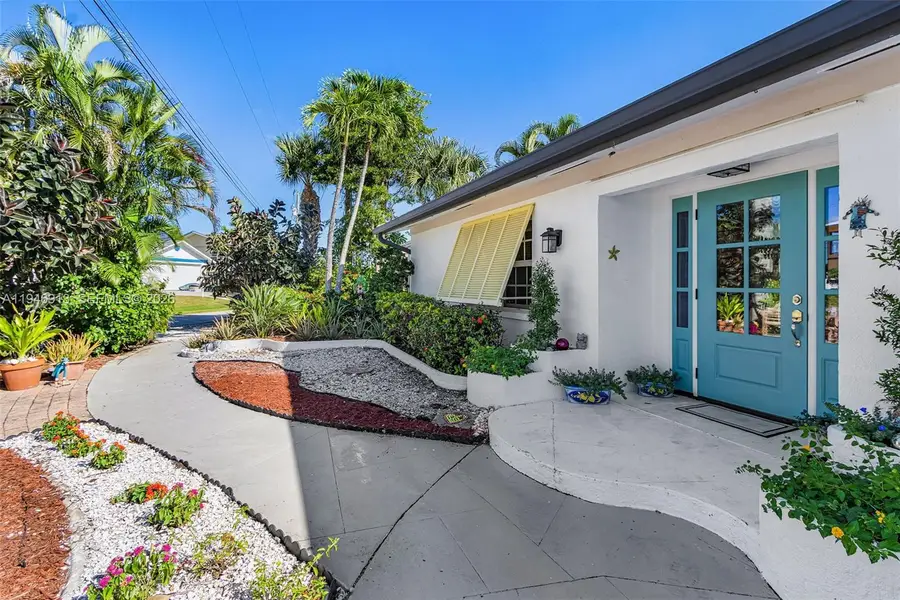 11860 Island Ave, Matlacha, FL 33993 - Image #3