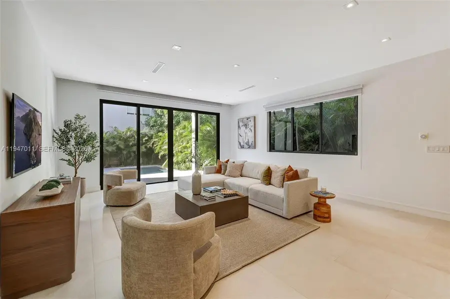 2980 Coconut Ave, Miami, FL 33133 - Image #2