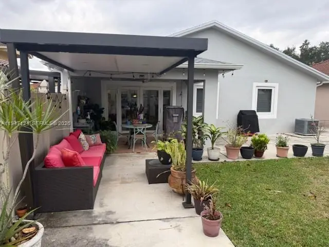 11541 SW 142nd Pl, Miami, FL 33186 - Image #2