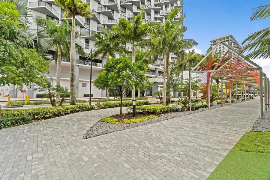 5252 NW 85th Ave #605, Doral, FL 33166 - Image #2