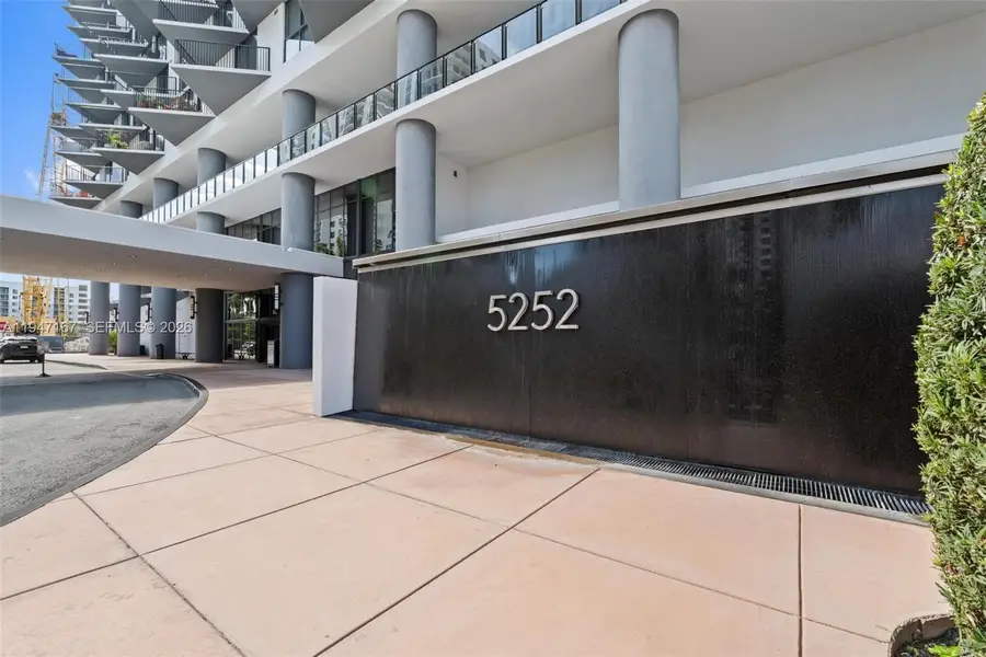 5252 NW 85th Ave #605, Doral, FL 33166 - Image #3