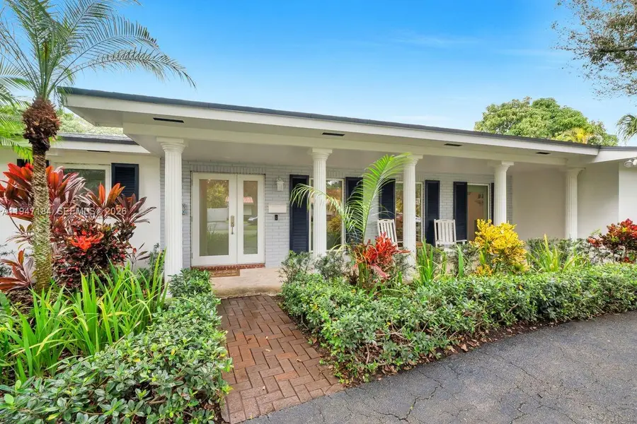 8425 SW 149th Dr, Palmetto Bay, FL 33158 - Image #2