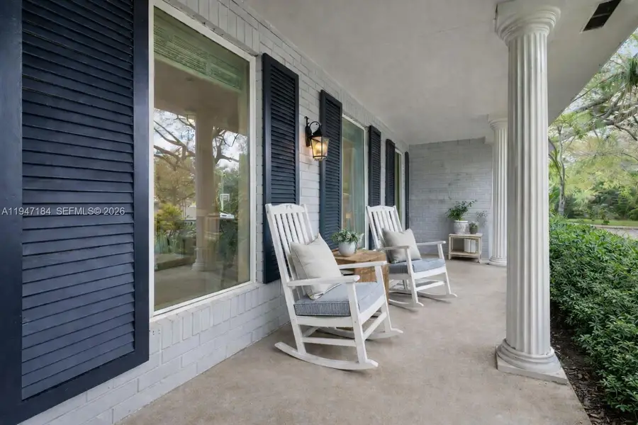 8425 SW 149th Dr, Palmetto Bay, FL 33158 - Image #3