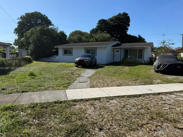 1218 NW 15th St, Fort Lauderdale, FL 33311