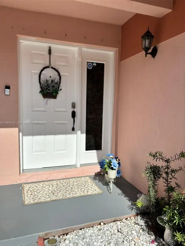 20810 San Simeon Way #109, Miami, FL 33179