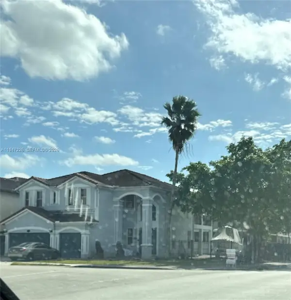 15184 SW 20th St, Miami, FL 33185