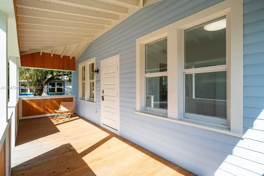 117 Florida Ave, Coral Gables, FL 33133 - #2