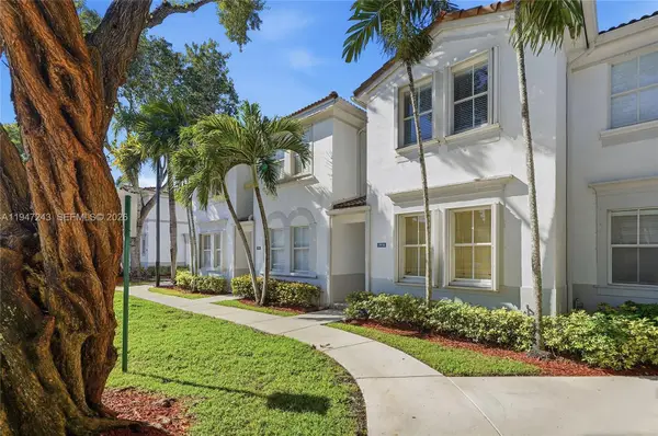 3914 SW 157th Ave #227, Miramar, FL 33027