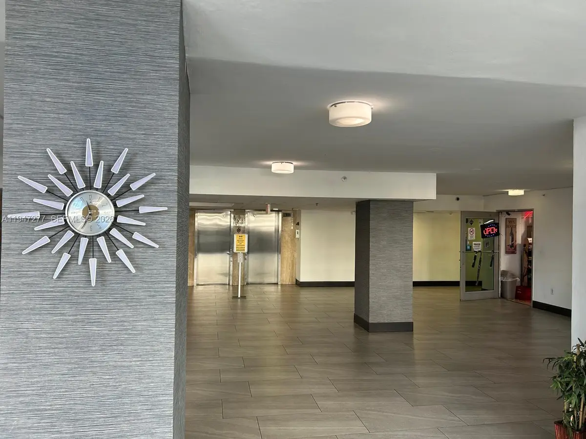 7501 E Treasure Dr #5R, North Bay Village, FL 33141 - Image #1