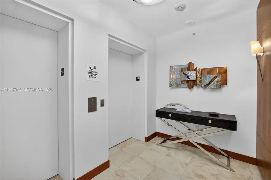 3201 NE 183rd St #906, Aventura, FL 33160 - Image #2