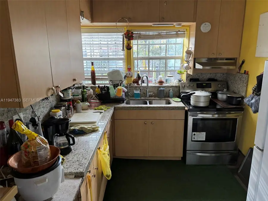 790 NW 76th St, Miami, FL 33150 - Image #2