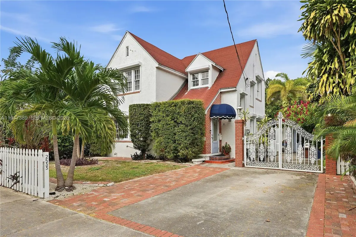 2533 SW 5th St, Miami, FL 33135 - Image #1