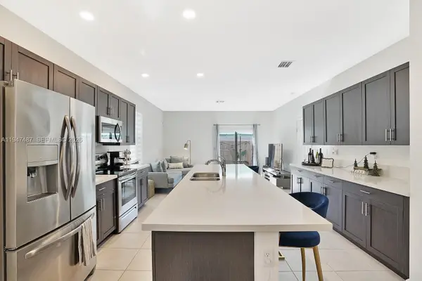 1526 SW 29th St, Fort Lauderdale, FL 33315