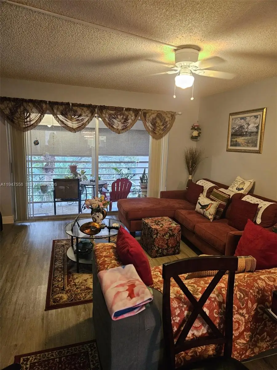 3591 Inverrary Dr #405, Lauderhill, FL 33319 - Image #2