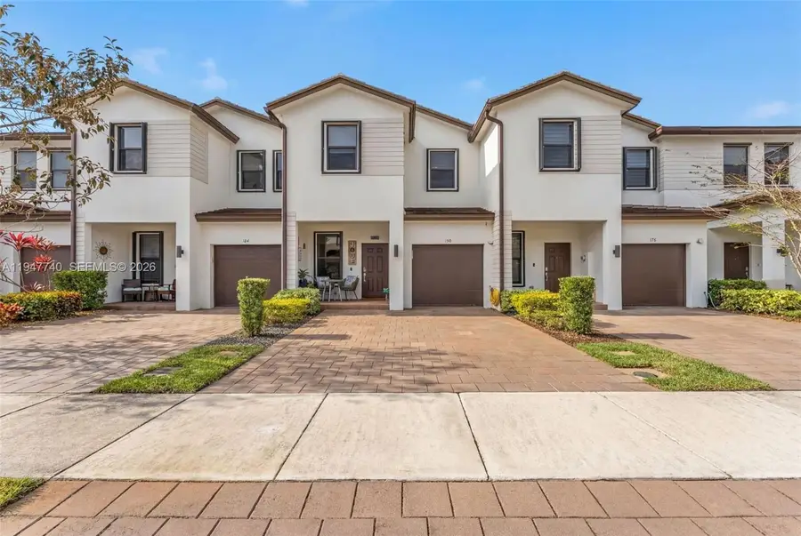 180 SW 185th Way, Pembroke Pines, FL 33029 - Image #2