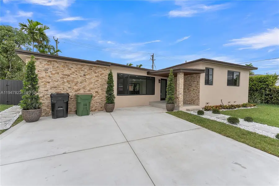 141 NE 122nd St, North Miami, FL 33161 - Image #2