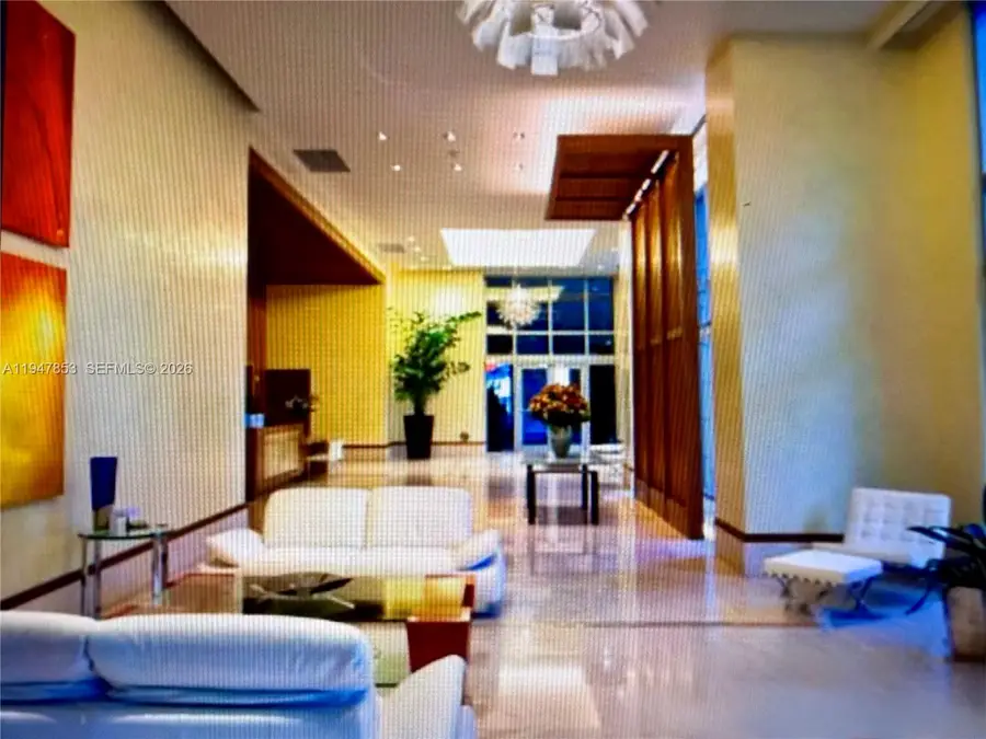 1050 Brickell Ave #1816, Miami, FL 33131 - Image #2