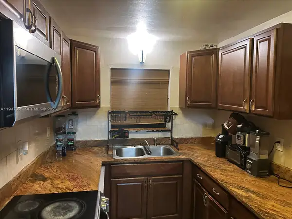 2461 Rodman St, Hollywood, FL 33020