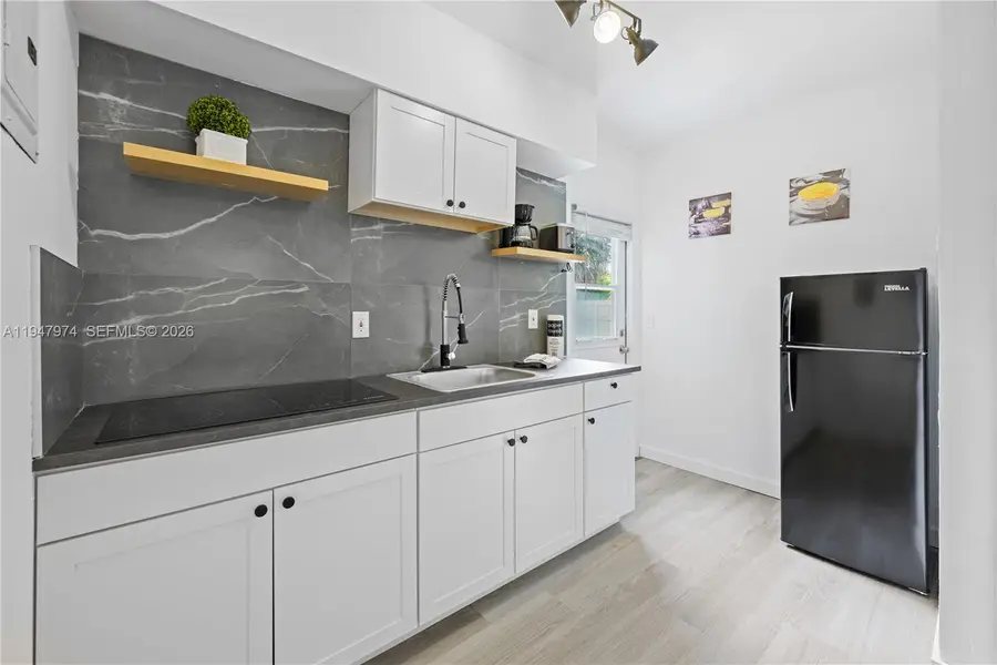 1444 NE 13th Ave, Fort Lauderdale, FL 33304 - Image #3