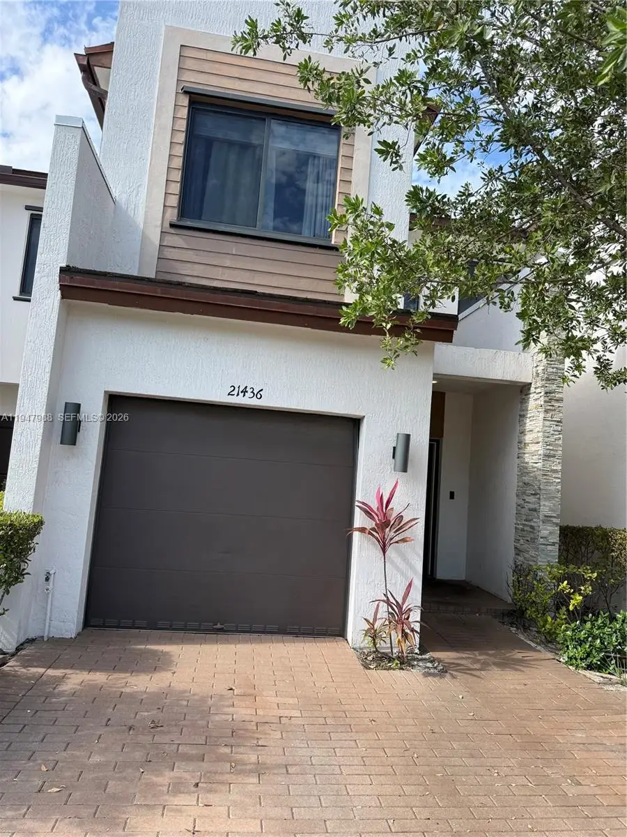 21436 NE 2nd Ct, Miami, FL 33179 - Image #1