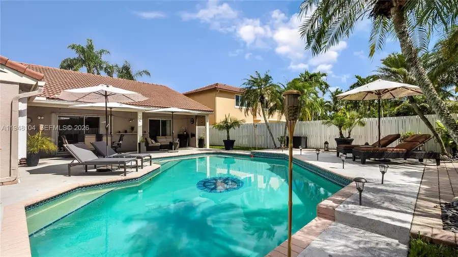 13310 NW 11th Ln, Sunrise, FL 33323 - Image #2